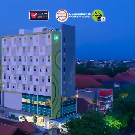 Zest Parang Raja Solo By Swiss-Belhotel International Bonorejo Eksteriør bilde