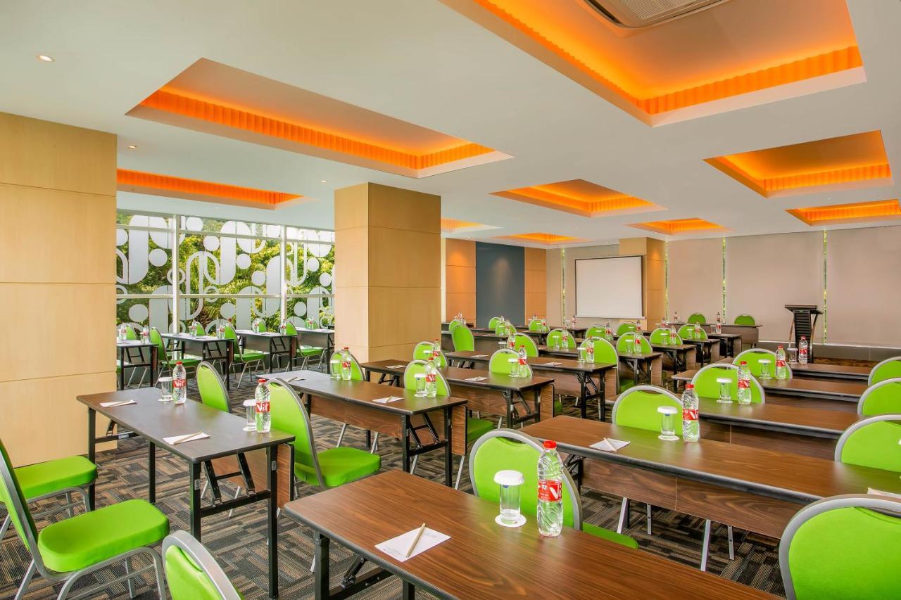Zest Parang Raja Solo By Swiss-Belhotel International Bonorejo Eksteriør bilde