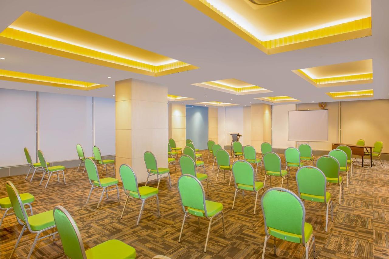 Zest Parang Raja Solo By Swiss-Belhotel International Bonorejo Eksteriør bilde